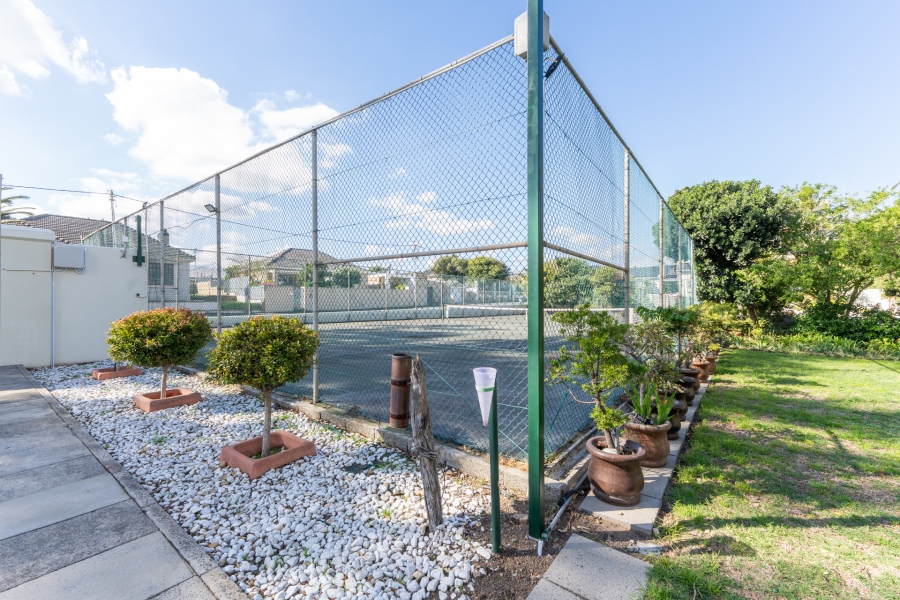 2 Bedroom Property for Sale in Van Ryneveld Western Cape